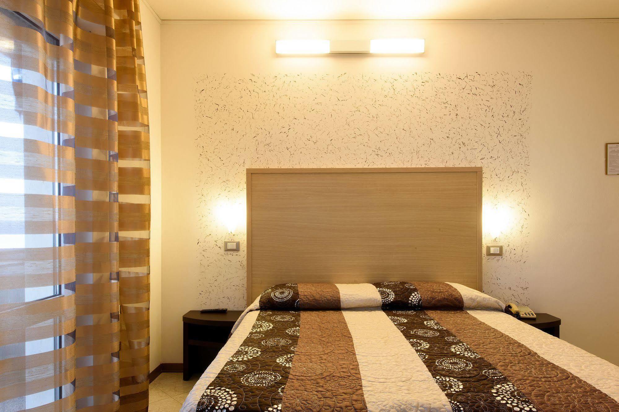 Hotel Residence Villa Jolanda Lido di Camaiore Luaran gambar