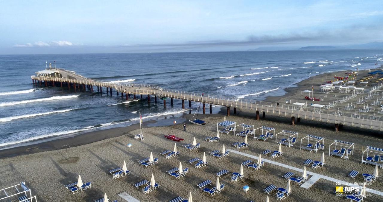 Hotel Residence Villa Jolanda Lido di Camaiore Luaran gambar